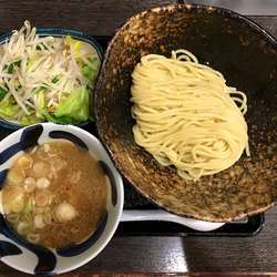 たっぷり野菜つけめん