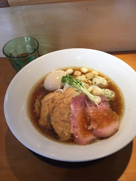 「中華そば 醤油 ＋ 特製トッピング」@國分ラーメン食堂の写真