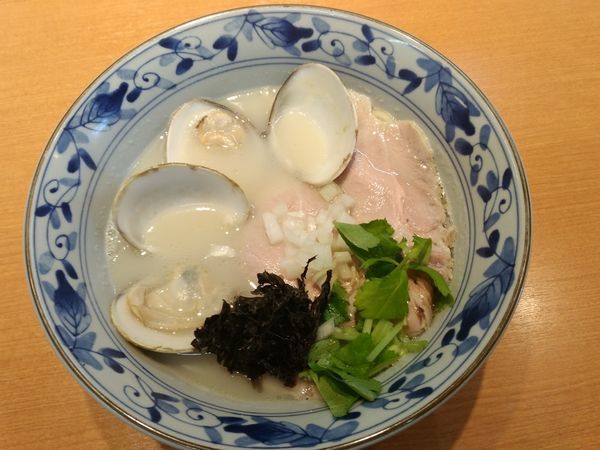 「鯛と蛤の中華そば 850円」@㐂九八 ～garage～の写真