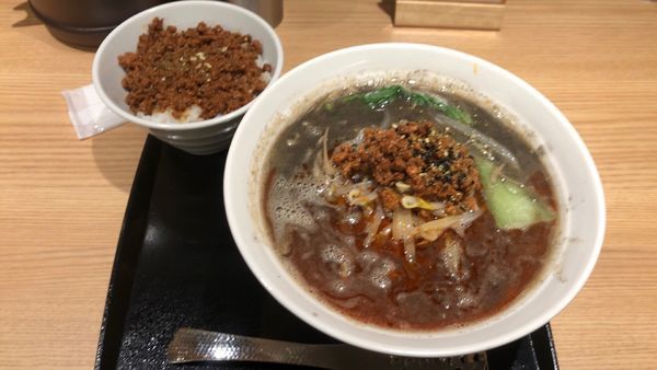 「黒胡麻の担々麺(こってり)大盛+肉味噌ごはん」@紀州清流担々麺 produce by KEISUKEの写真