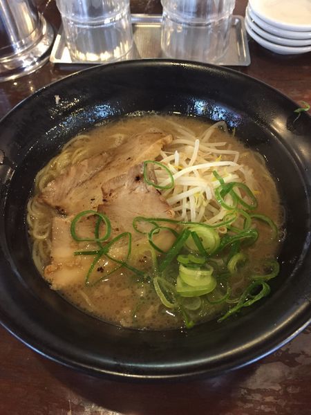 「ゲンコツラーメン」@げんこつらーめん 光町店の写真