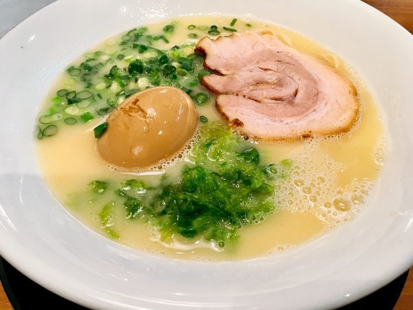 「☆鶏白湯 塩 に味玉☆」@麺場 鶏源 TORIGEN 蒲田店の写真