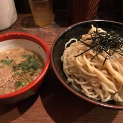 こく豚つけ麺 大盛  9周年記念500円
