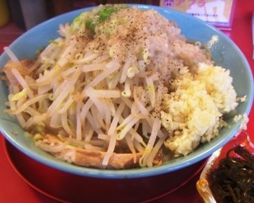 「ラーメン並 野菜･ニンニク･アブラ･カラコン」@麺屋小十郎の写真