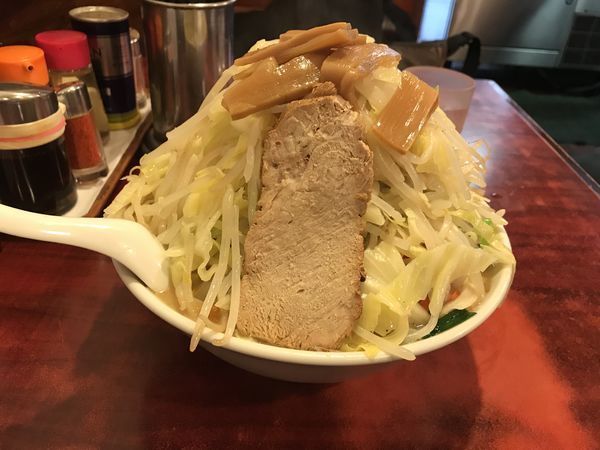 「ビック味噌＋バター」@ビックラーメン 虎ノ門店の写真