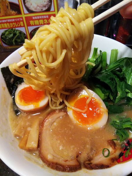 「味玉熟成とんこつラーメン」@光麺 原宿店の写真
