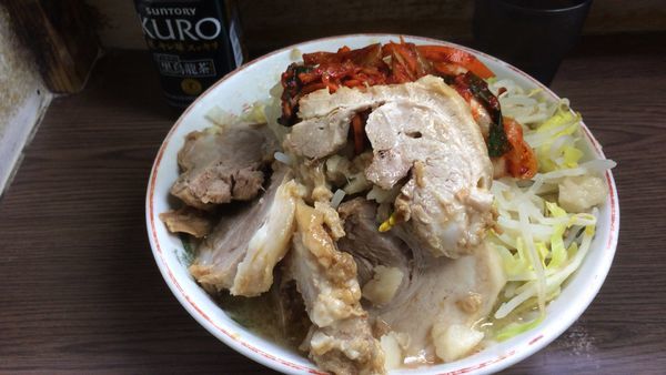 「小豚＋ニラキムチ」@ラーメン二郎 横浜関内店の写真