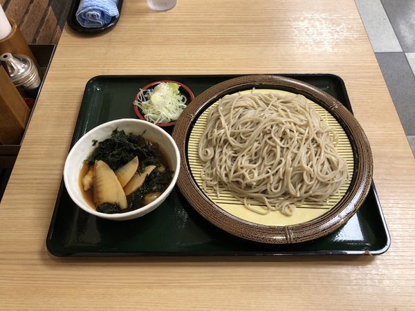 「小海老のフリッターと筍のつけせいろ」@名代 箱根そば 喜多見店の写真