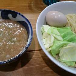 タイガーつけめん（醤油・中盛・味玉）