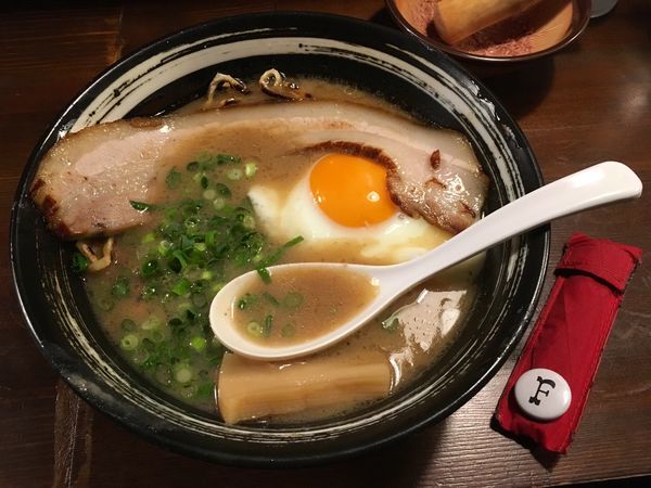 「目玉焼麺」@焼麺 劔の写真