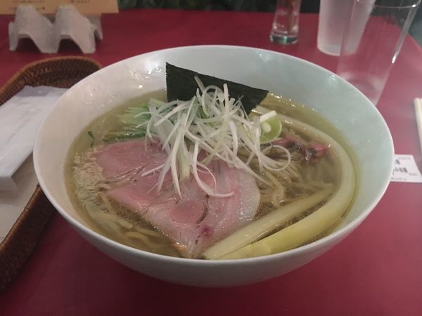 「桜薫る 春塩ラーメン」@無垢ツヴァイテの写真
