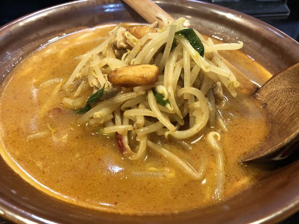 「味噌ベトコンラーメン　￥８００」@麺Dining ちるボーイの写真