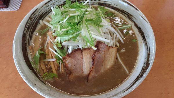 「濃厚魚介豚骨ラーメン」@麺屋ひさご なり助の写真