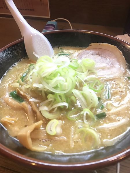 「背脂味噌ラーメン」@麺屋 亥龍の写真
