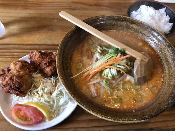 「四川風タンタンめん￥７４０　+　唐揚げセット￥２５０」@めん喰い屋の写真