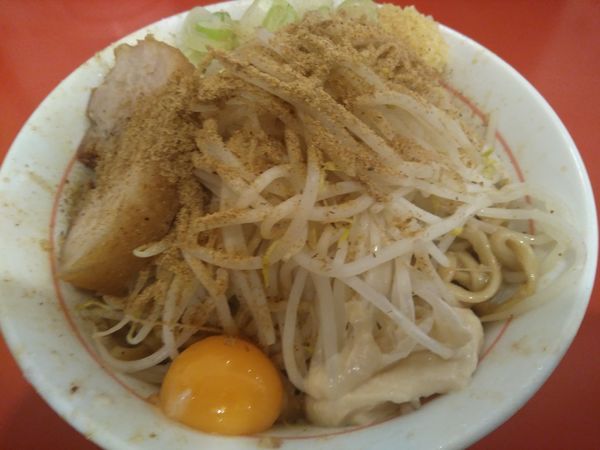 「まぜそば¥830」@鷹の目 獨協大学前本店の写真