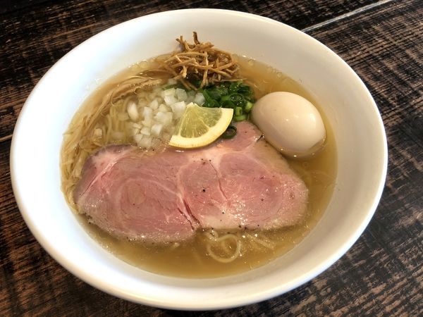 「味玉塩そば（900円）」@麺や 結の写真