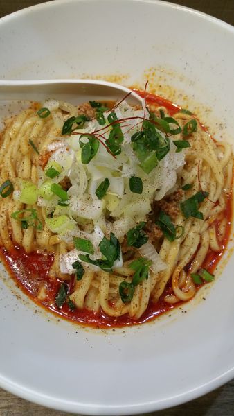 「汁無し担々麺」@らーめん 子うさぎ 大塚店の写真