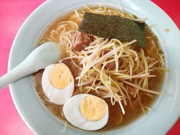 「ネギラーメン＋玉子」@ラーメンショップ 高田店の写真