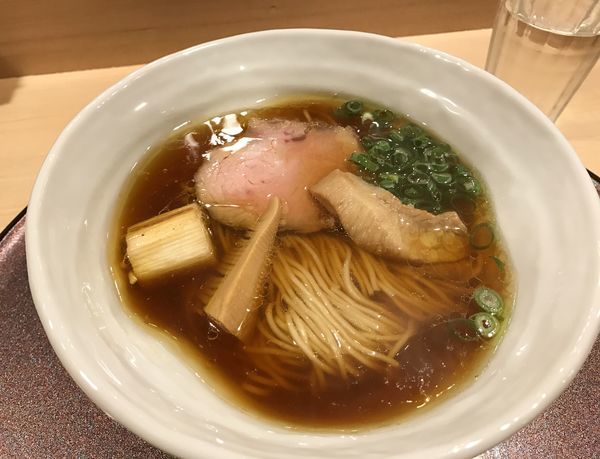 「醤油らぁ麺」@赤羽 山雄亭の写真