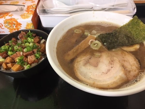 「濃厚あごだしラーメン」@麺屋ふたばの写真