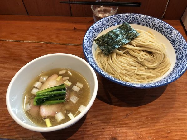 「【四季の限定】　濃厚昆布水の淡麗つけ麺 大盛り」@麺処 ほん田の写真