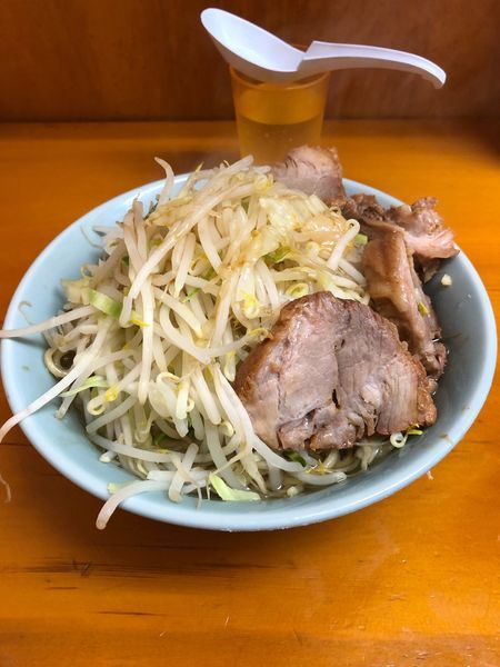 「小ブタ」@ラーメン二郎 新橋店の写真