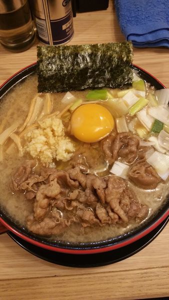 「スタミナ中華ソバ生玉子入り」@スタミナ中華ソバ とみ坂の写真