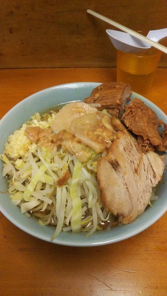 「小ラーメン 豚入り」@ラーメン二郎 新橋店の写真
