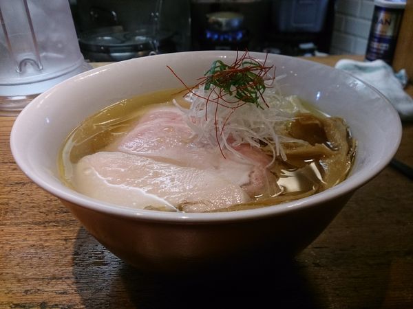 「特製塩ラーメン」@ラーメン屋 トイ・ボックスの写真