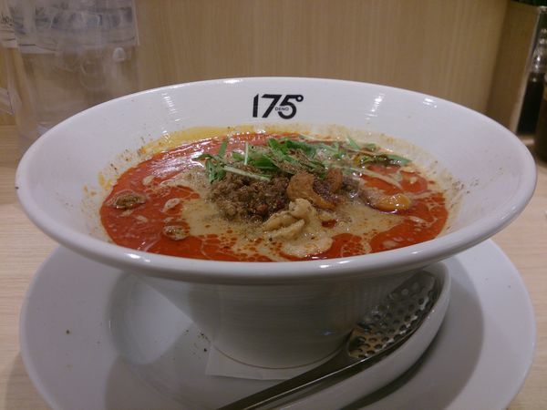 「汁あり担担麺すごくしびれる」@175°DENO担担麺 TOKYOの写真