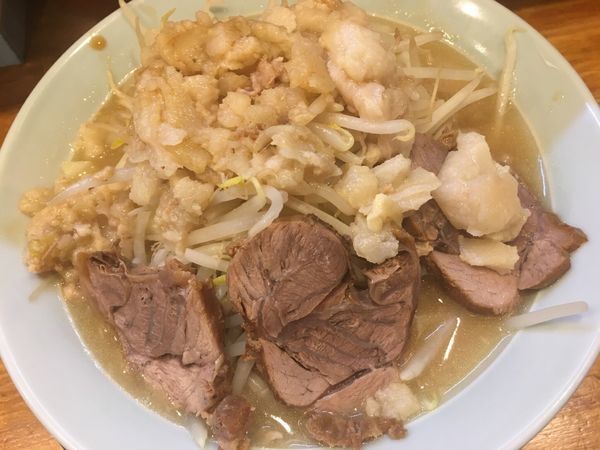 「ラーメン (麺半分 アブラマシマシ)」@ラーメン盛太郎の写真