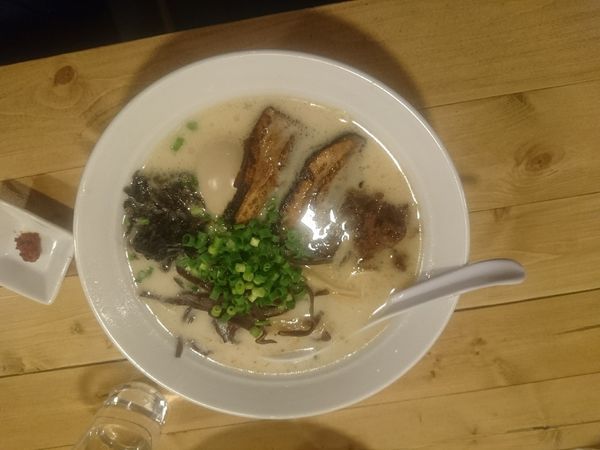 「特製豚骨麺」@麺屋 西川の写真