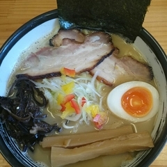 濃厚ラーメン じゅんの画像