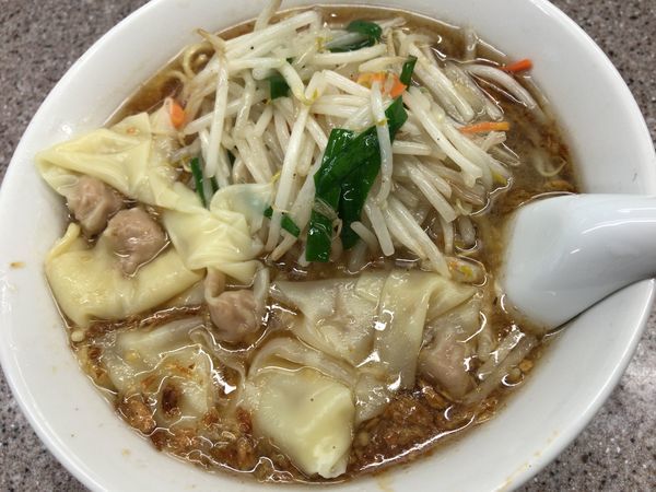 「もやしワンタン麺」@中華麺店 喜楽の写真