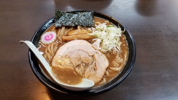 「濃厚中華そば」@東池袋大勝軒 ROZEOの写真