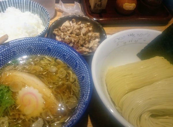 「清湯つけそば＋豚ほぐし＋ライス」@つけそば 神田勝本の写真