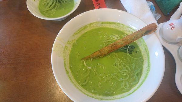 「小松菜クリーミーラーメン」@中華 ひろやの写真