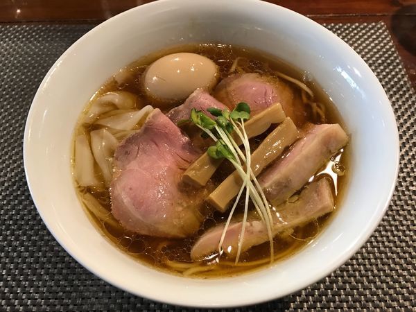 「鶏そば 特製」@らぁ麺 やまぐちの写真