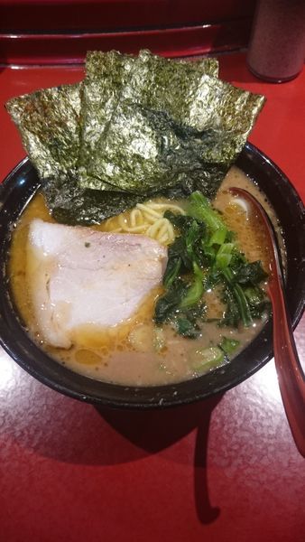 「ラーメン 640円」@厚木家の写真