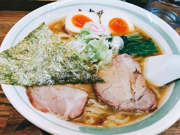 「支那そば(魚介系)＋煮玉子＋ピリ辛納豆ご飯」@青竹平打ち中華そば 麺壱吉兆の写真