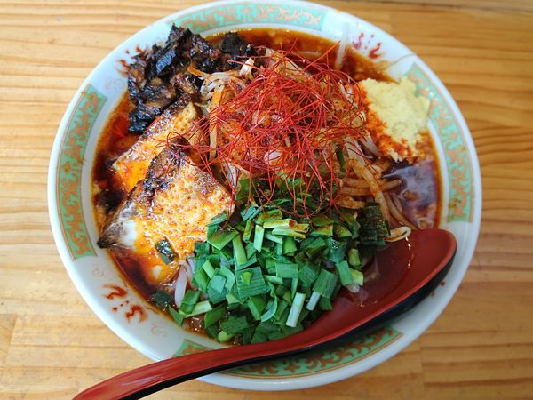 「辛二郎（とろり、ショウガ、アブラ）＋辛さ増し」@中華麺酒家 からっ風の写真