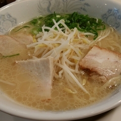 マルチョンラーメン 与次郎店の画像