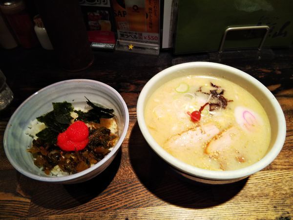 「しおらーめんと明太高菜ごはん」@らーめん 山頭火 原宿店の写真