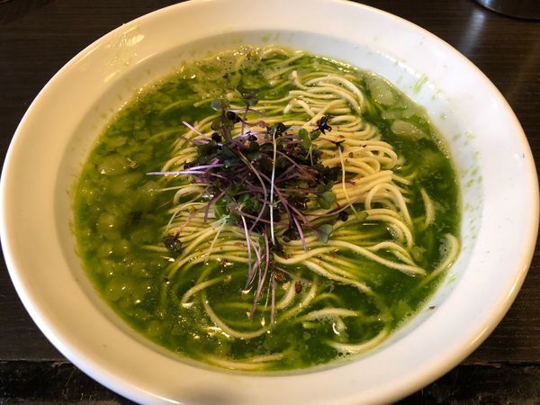 「山椒牛脂ニラ蕎麦」@灰汁中華 丿貫 福富町本店の写真