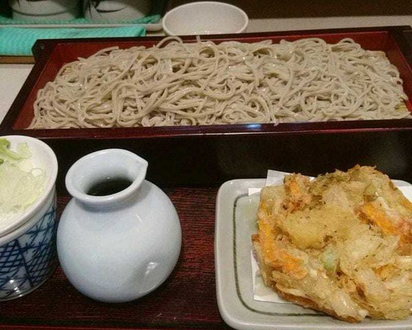 「かき揚げせいろ大盛り650縁」@みとう庵の写真