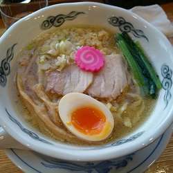 生姜中華そば(塩で平打ち麺)780円