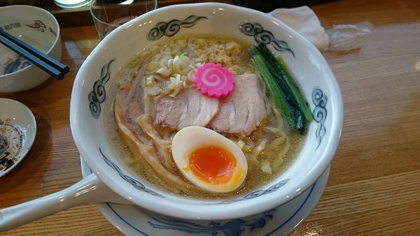「生姜中華そば(塩で平打ち麺)780円」@琥侍の写真