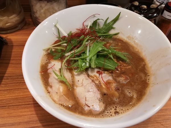 「4/3限定グリーンカレーラーメン800円」@横浜家系ラーメン 壱角家 戸塚西口店の写真