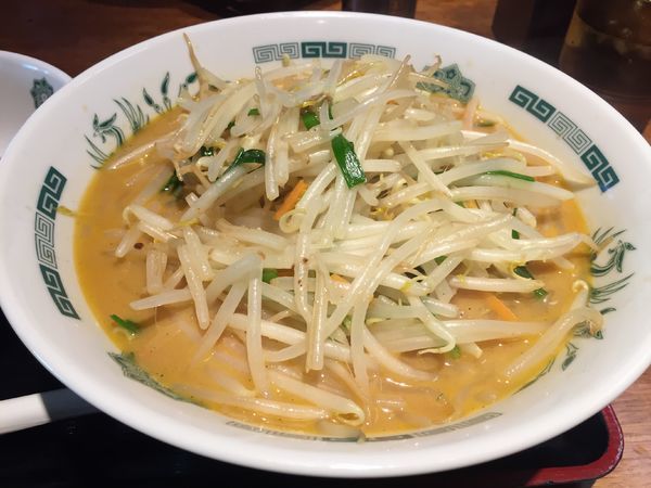 「味噌ラーメン（大盛）＆半チャーハンセット」@熱烈中華食堂 日高屋 大宮西口店の写真